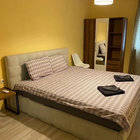 Modern & 1br With Lovely Terrace * Płowdiw