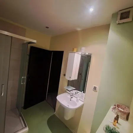 Modern & 1br With Lovely Terrace * Płowdiw