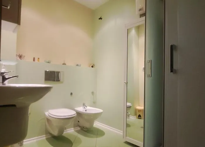 Modern & 1br With Lovely Terrace *